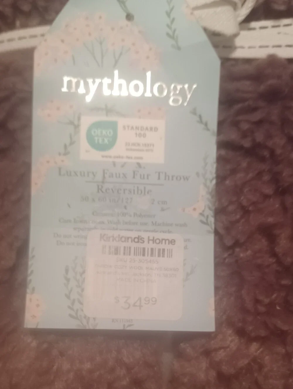 Luxury Faux Fur Throw....❤️ Dorm Life 50x60 NWT 🥰